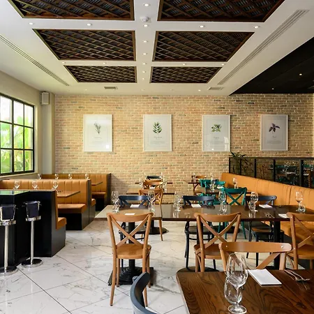 Xvi - Adults Only Hotel