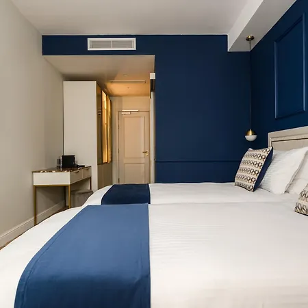 Xvi - Adults Only 5* Naxxar
