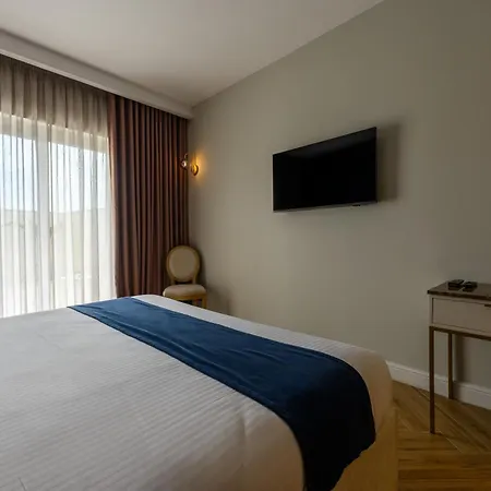 Xvi - Adults Only Hotel