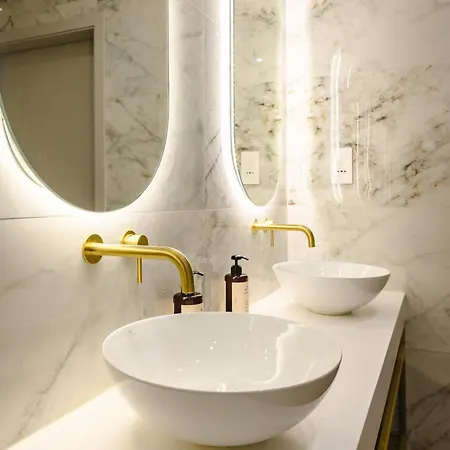 Hotel Xvi - Adults Only