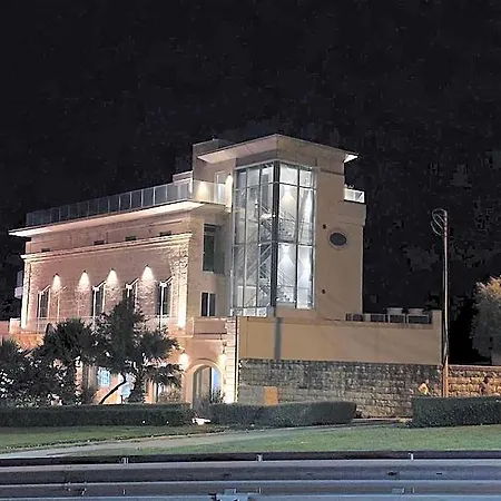 Xvi - Adults Only 5* Naxxar