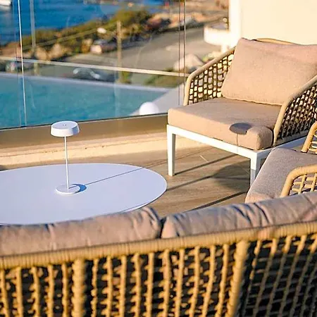Xvi - Adults Only Naxxar