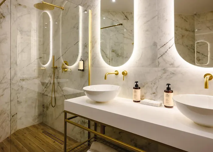 Xvi - Adults Only Hotel *